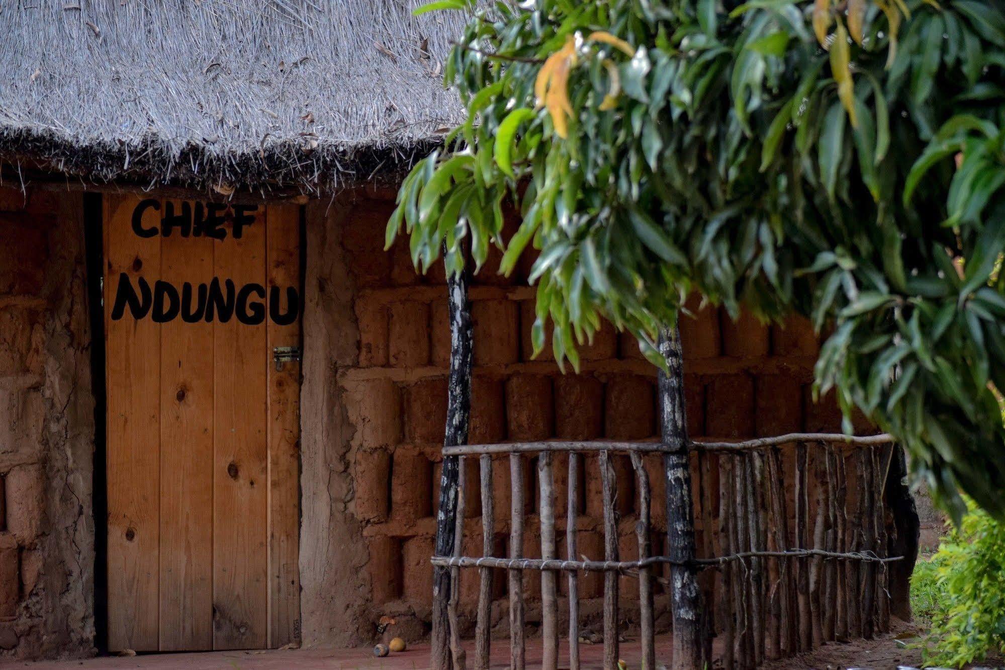 Hotel Zinga Backpackers Livingstone Exteriér fotografie